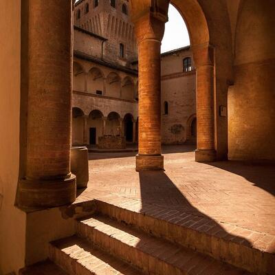 Arched halls inside Ajloun Castle, Jordan (photo 1)