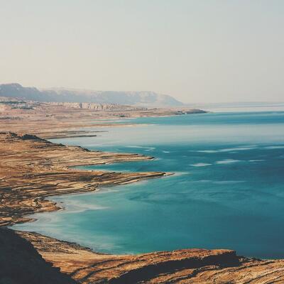 Mineral mud and sunset over the Dead Sea, Jordan (photo 3)