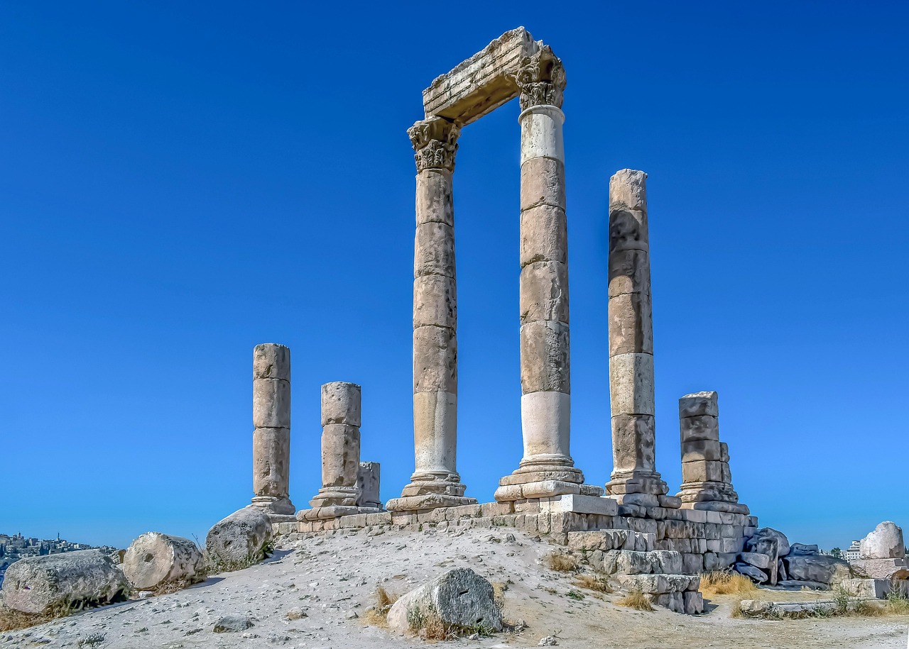 Roman Theater and Citadel hill in Amman, Jordan — Amman city sightseeing tour